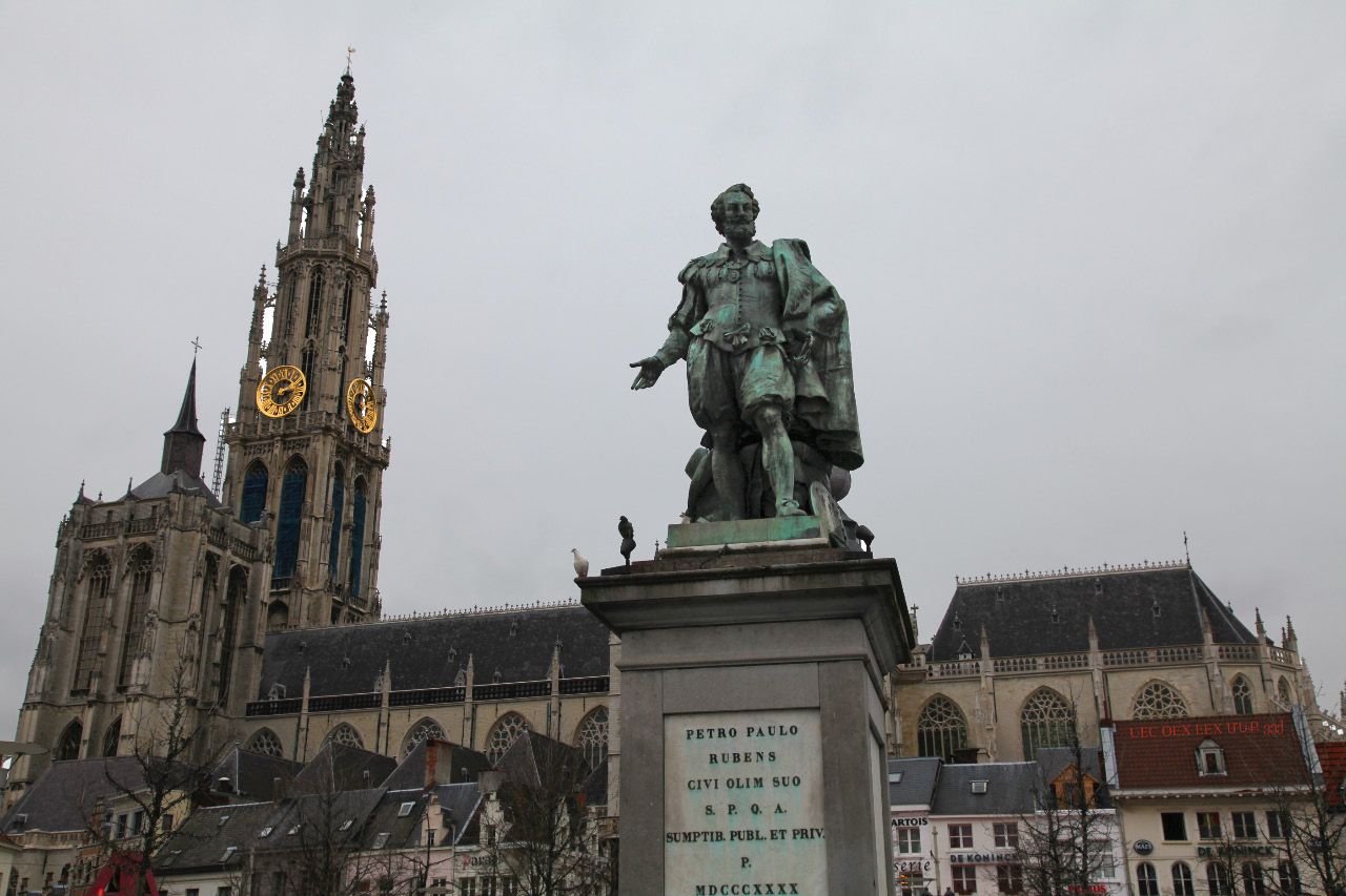 uec_be_antwerpen_onze_lieve_vrouwekathedraal_and_rubens