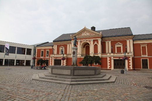 Klaipėdos dramos teatras – Klaipeda Drama Theater