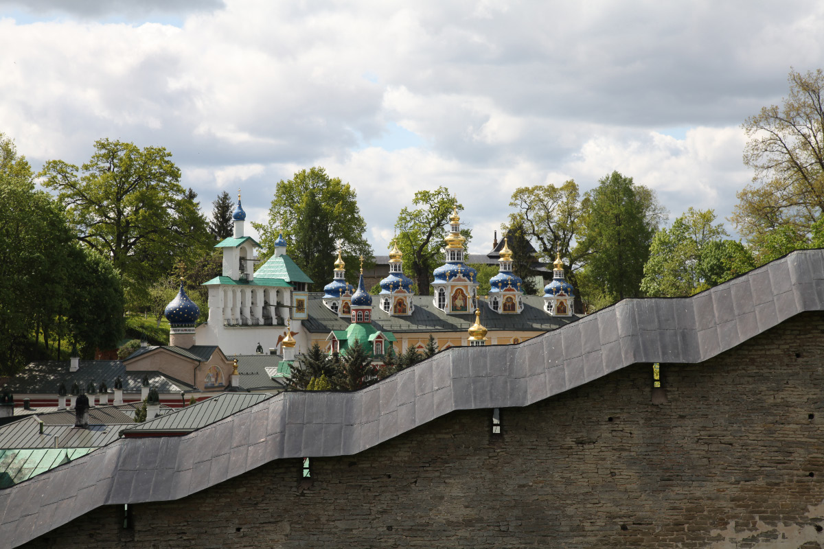 Pskov Monastery of the Caves ... from east northeast looking west southwest