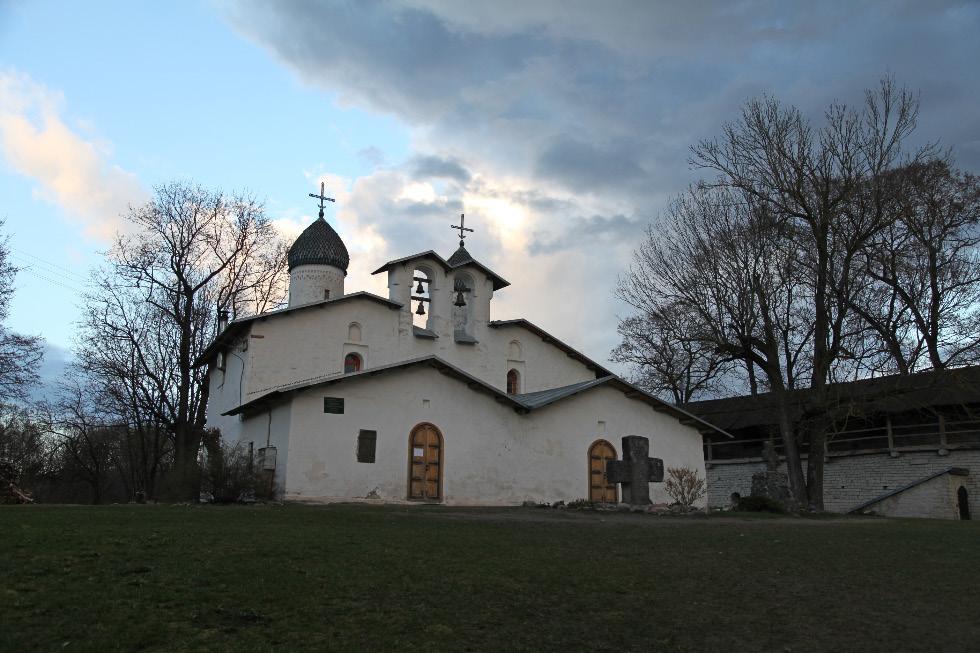 The Church of the Nativity and the Intercession of the Virgin by the Breach – Храм Покрова и Рождества Пресвятой Богородицы от Пролома